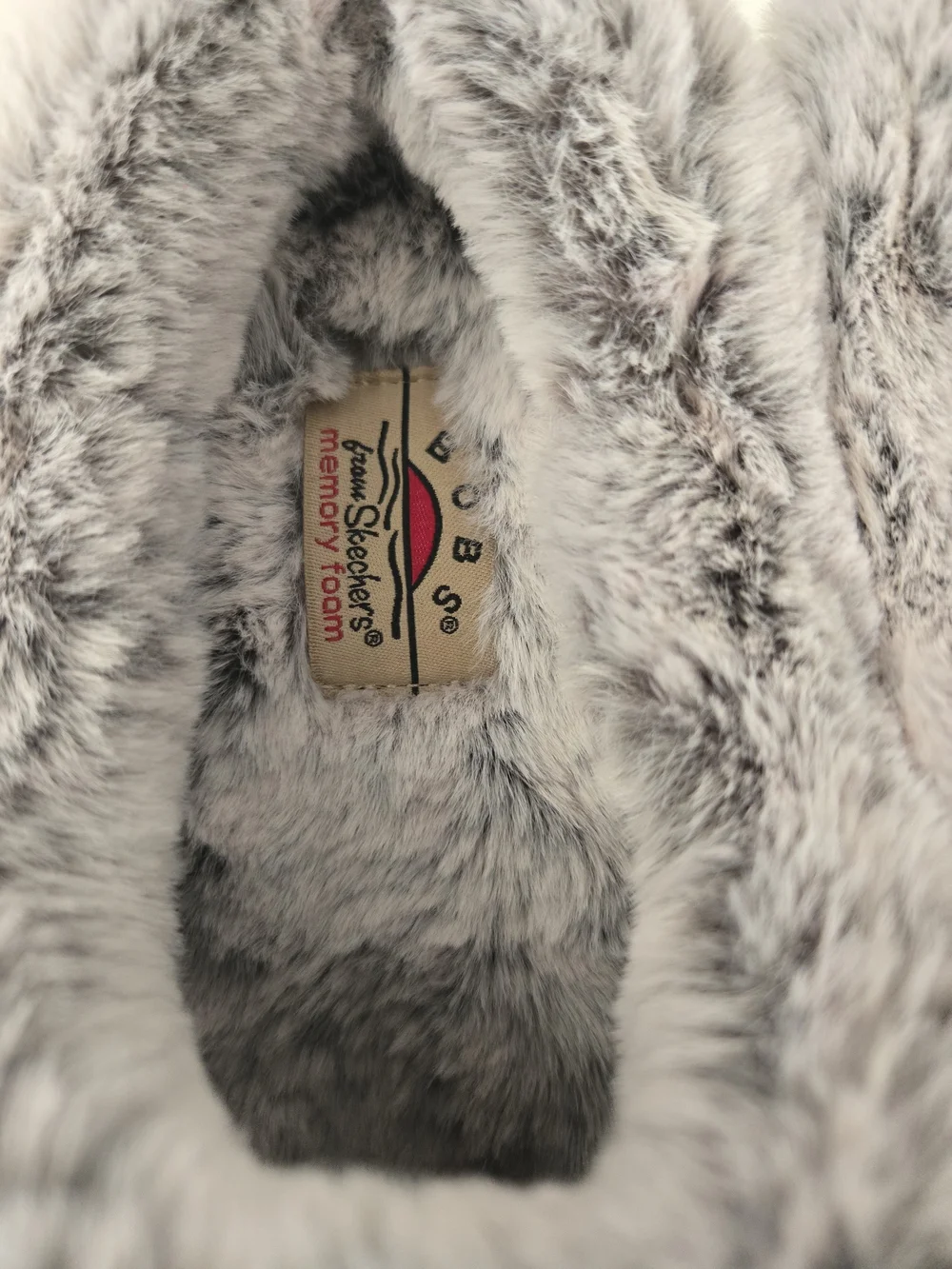 Skechers BOBS Memory Foam Faux Fur Grey - Picture 3 of 6